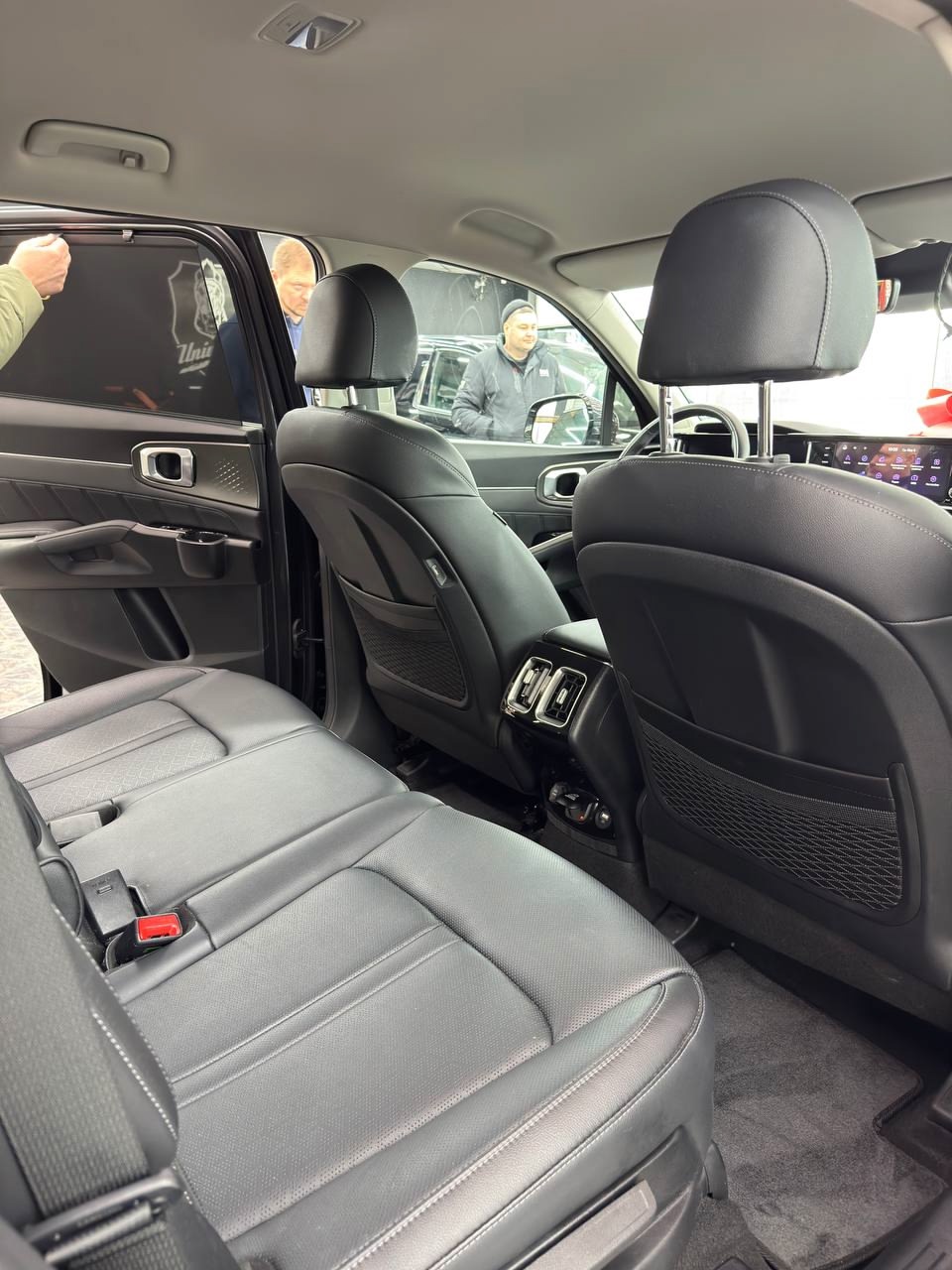 Привезли автомобиль Kia Sorento