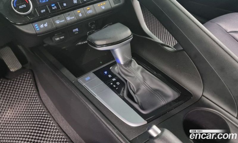 Hyundai Avante 1.6