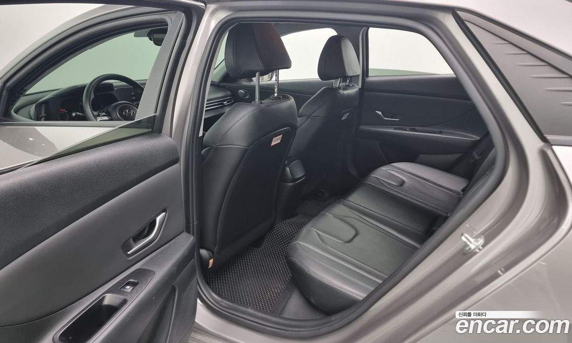 Hyundai Avante 1.6