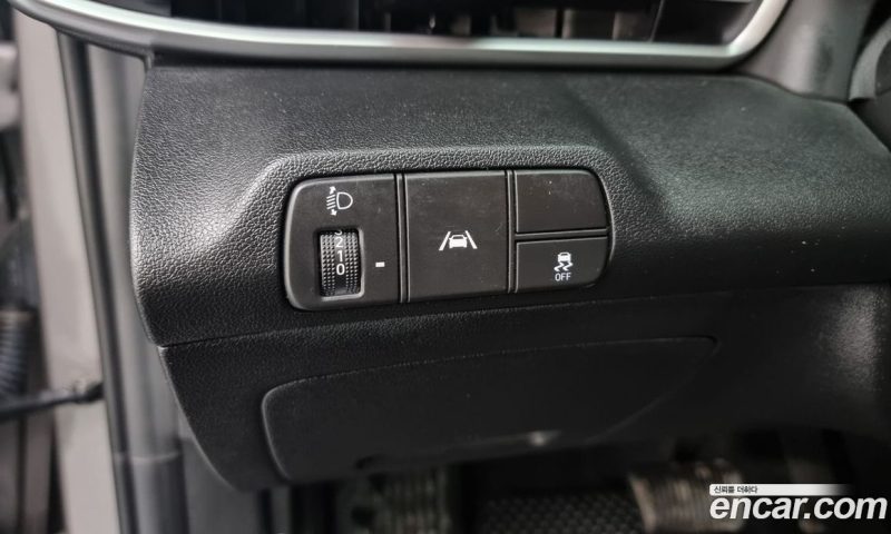 Hyundai Avante 1.6