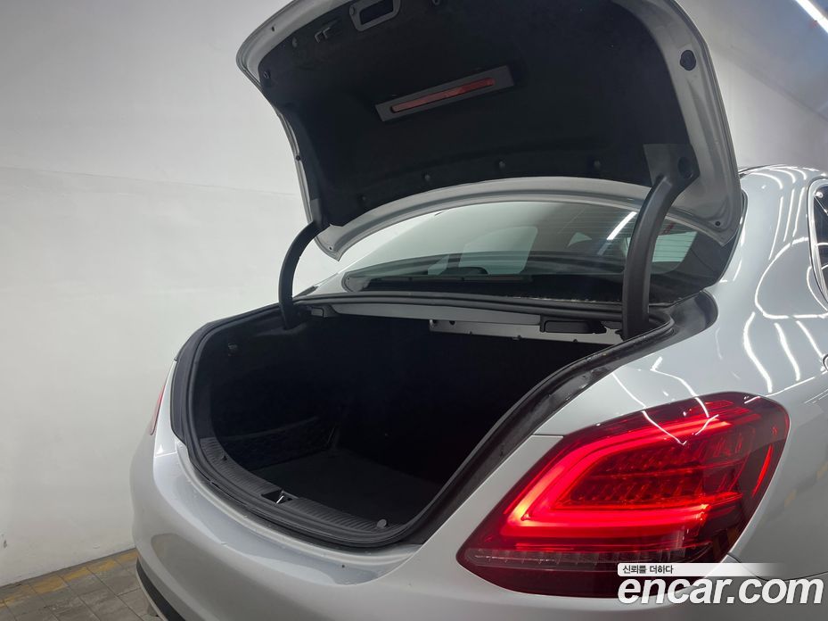 Mercedes Benz C-Class C220 D 4MATIC