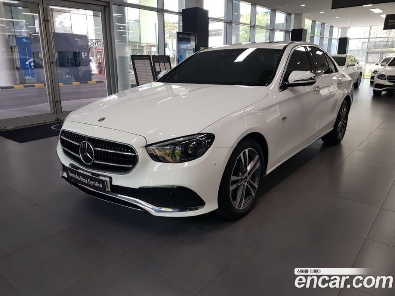 Mercedes Benz E-Class E350 4MATIC Avantgarde