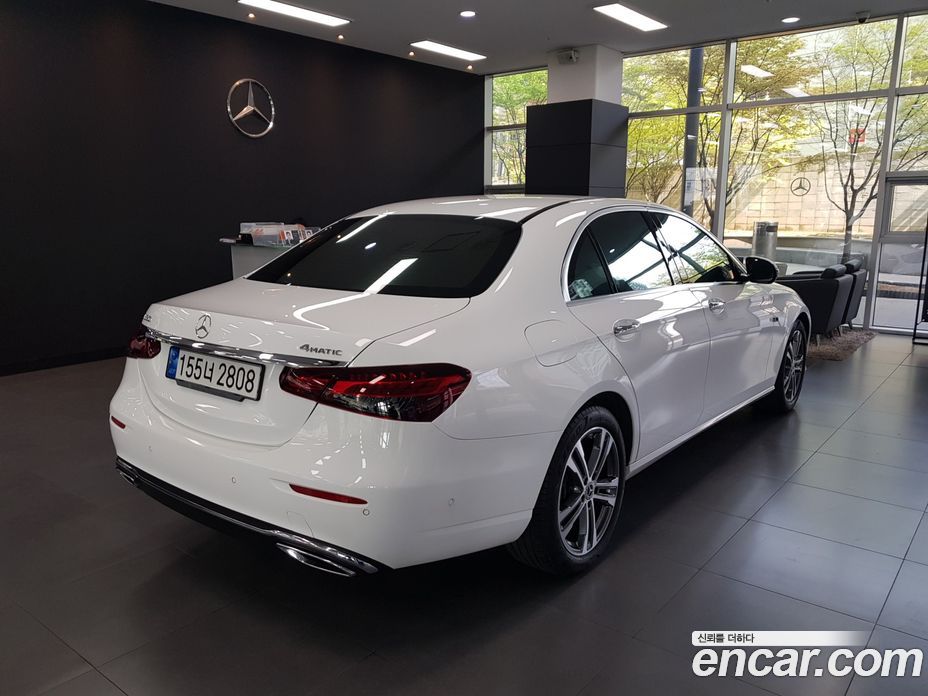 Mercedes Benz E-Class E350 4MATIC Avantgarde
