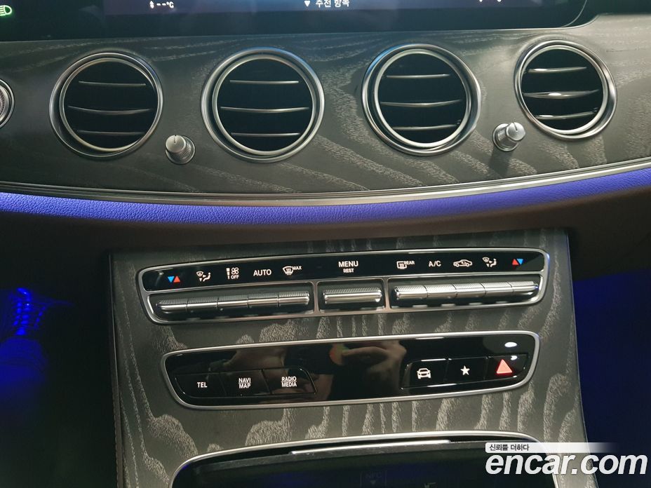 Mercedes Benz E-Class E350 4MATIC Avantgarde