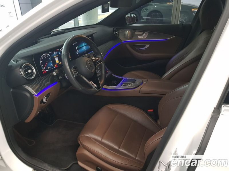 Mercedes Benz E-Class E350 4MATIC Avantgarde