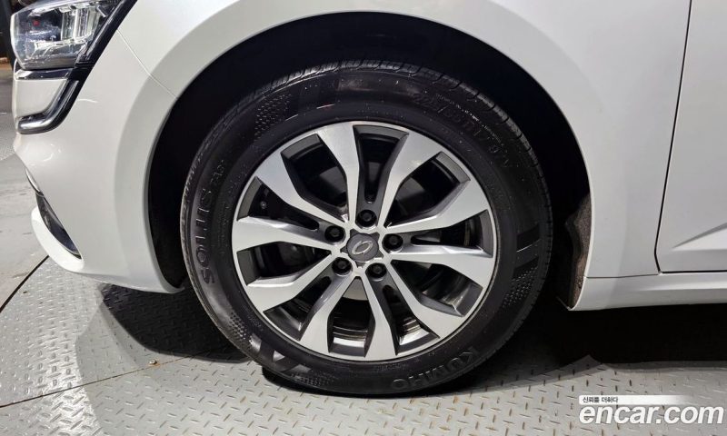 Renault Korea SM6 1.3 TCe LE