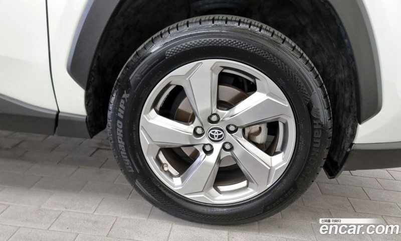 Toyota RAV4 2.5 2WD Hybrid