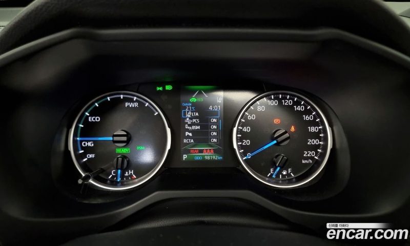 Toyota RAV4 2.5 2WD Hybrid
