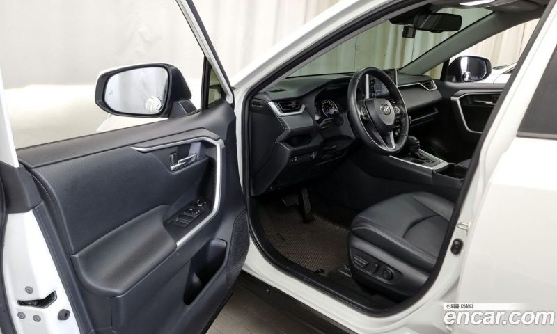 Toyota RAV4 2.5 2WD Hybrid