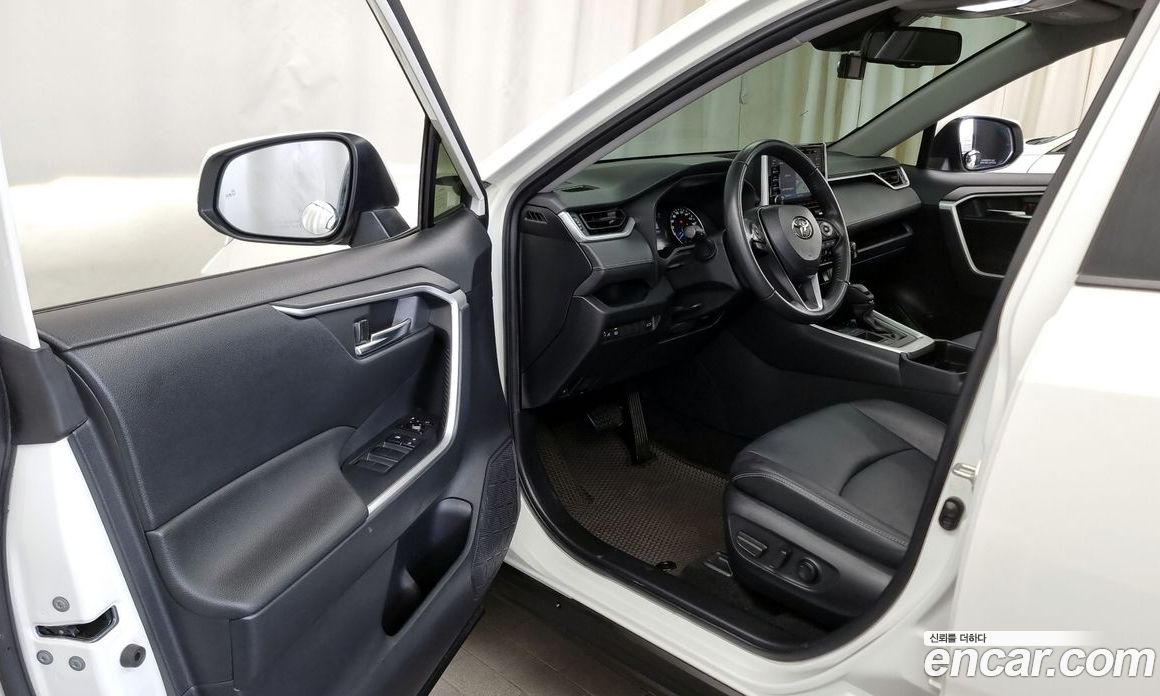 Toyota RAV4 2.5 2WD Hybrid