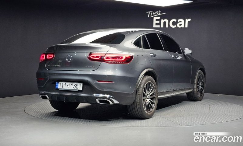 Mercedes Benz GLC-Class GLC220 D 4MATIC Coupe