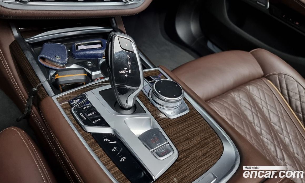 BMW 7-Series 730D xDrive Design Pure Excellence