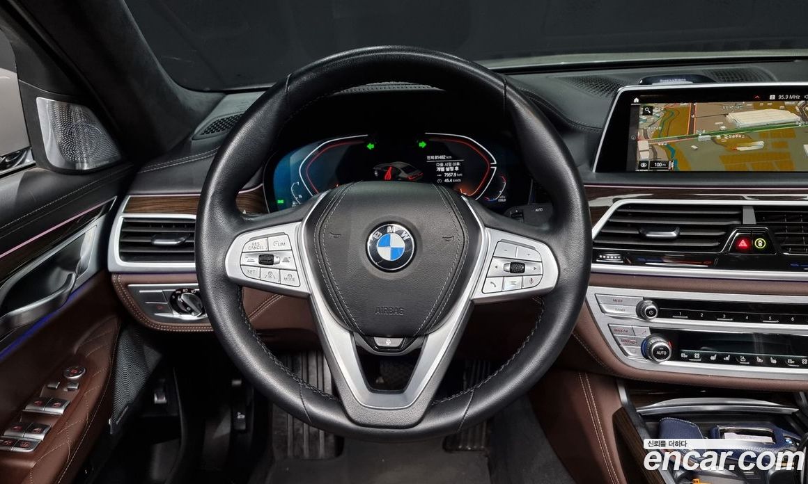 BMW 7-Series 730D xDrive Design Pure Excellence
