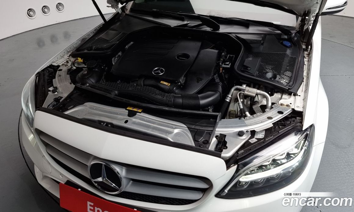 Mercedes Benz C-Class C200