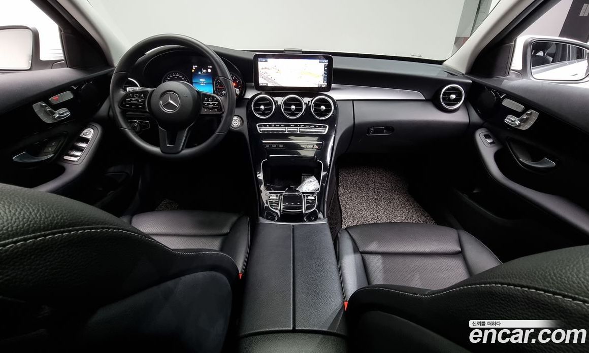 Mercedes Benz C-Class C200
