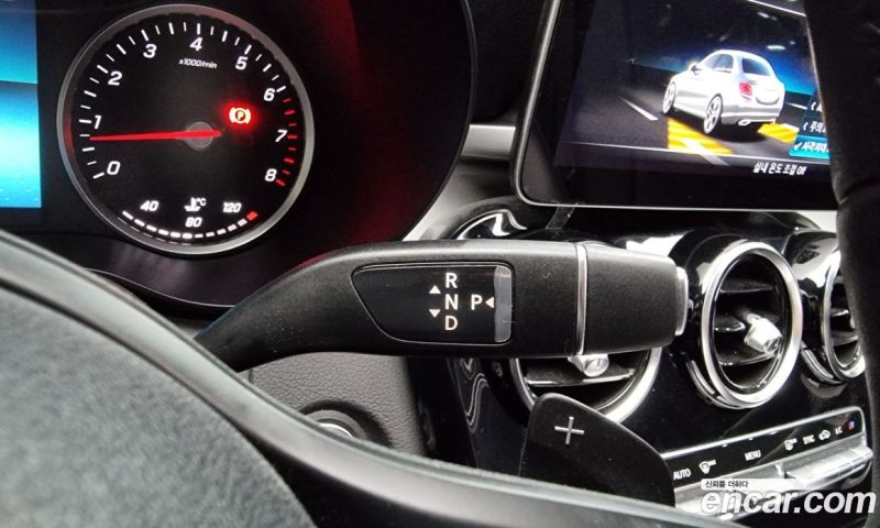 Mercedes Benz C-Class C200