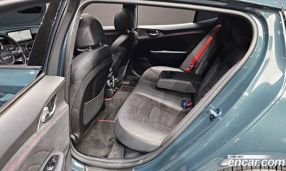 Kia Stinger 2.5 Masters ACRO EDITION