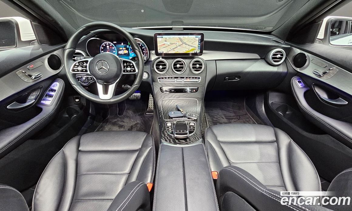 Mercedes Benz C-Class C200 AMG Line