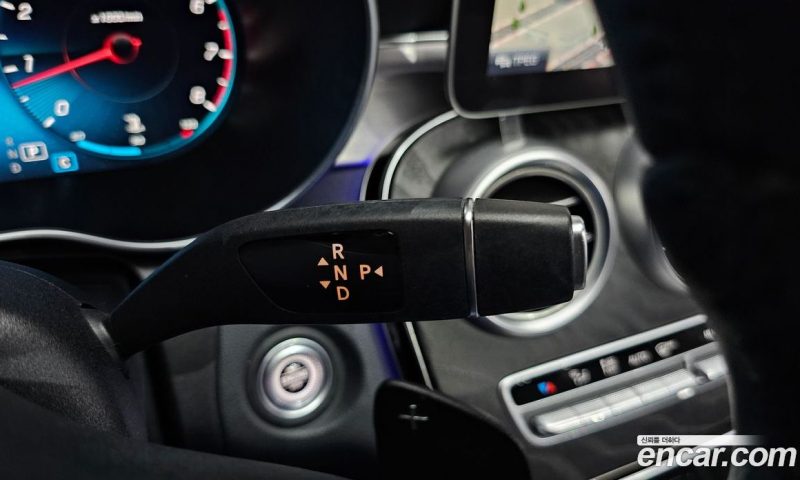 Mercedes Benz C-Class C200 AMG Line