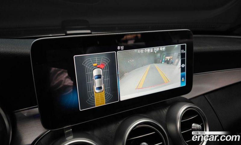 Mercedes Benz C-Class C200 AMG Line