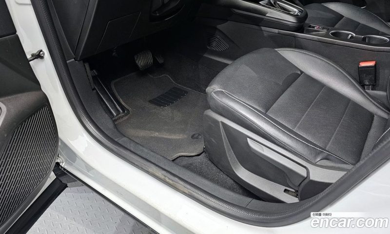 Renault Korea XM3 1.6 GTe RE