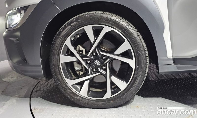 Hyundai Kona Gasoline 1.6 Turbo 2WD