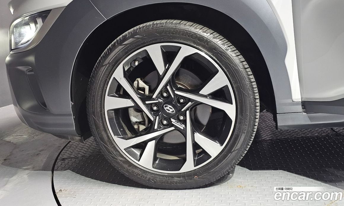 Hyundai Kona Gasoline 1.6 Turbo 2WD