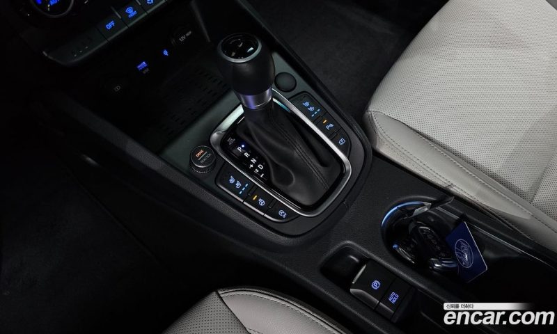 Hyundai Kona Gasoline 1.6 Turbo 2WD