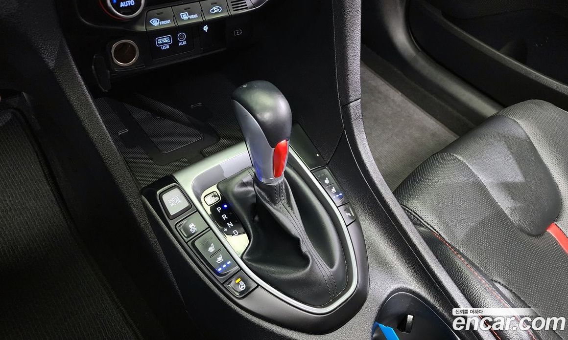 Hyundai Veloster 1.6 Turbo Sport