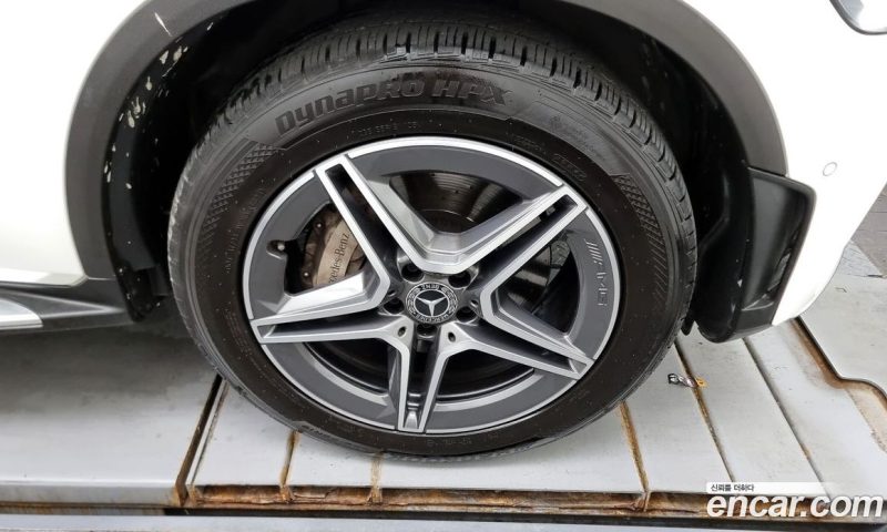 Mercedes Benz GLC-Class GLC220 D 4MATIC Coupe