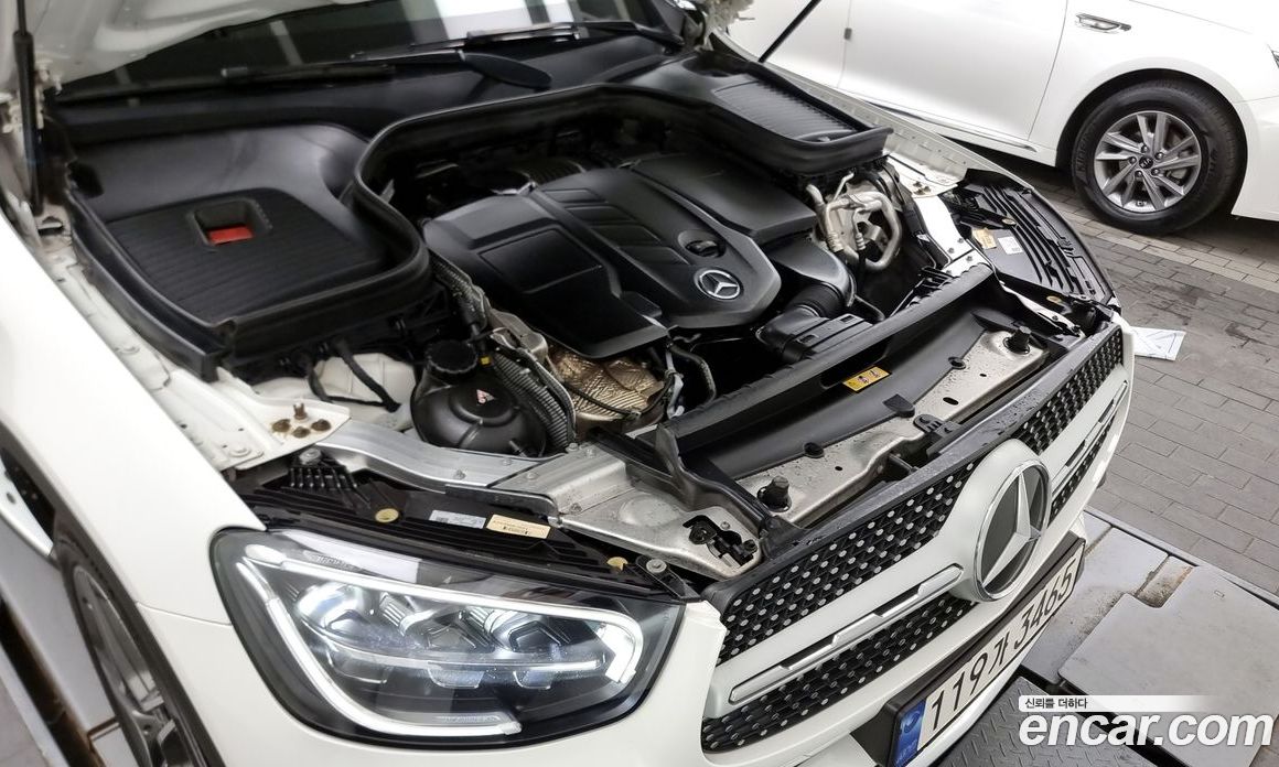 Mercedes Benz GLC-Class GLC220 D 4MATIC Coupe