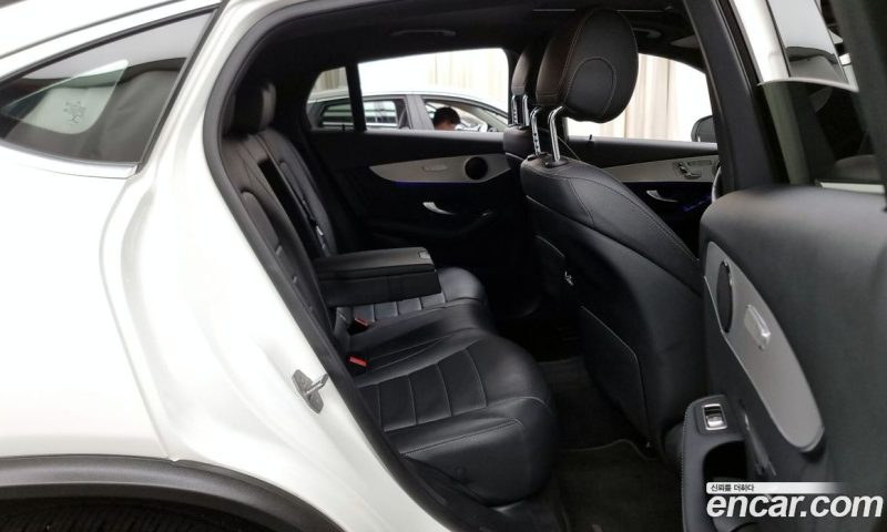 Mercedes Benz GLC-Class GLC220 D 4MATIC Coupe