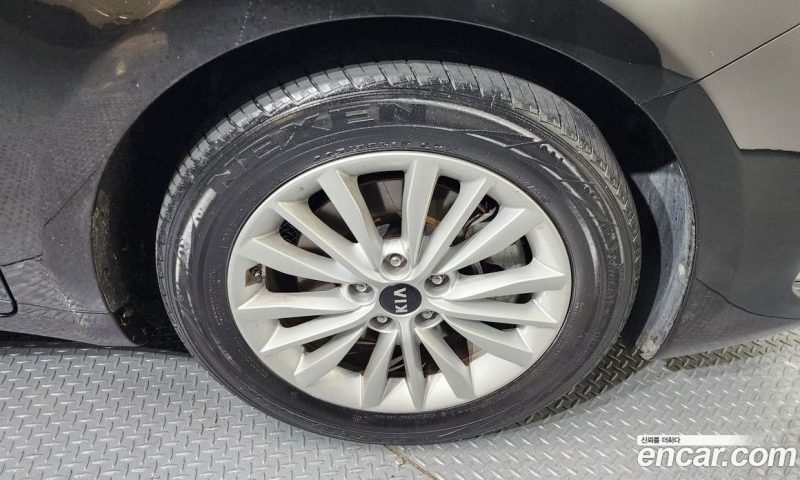 Kia K7 2.5 GDI Prestige