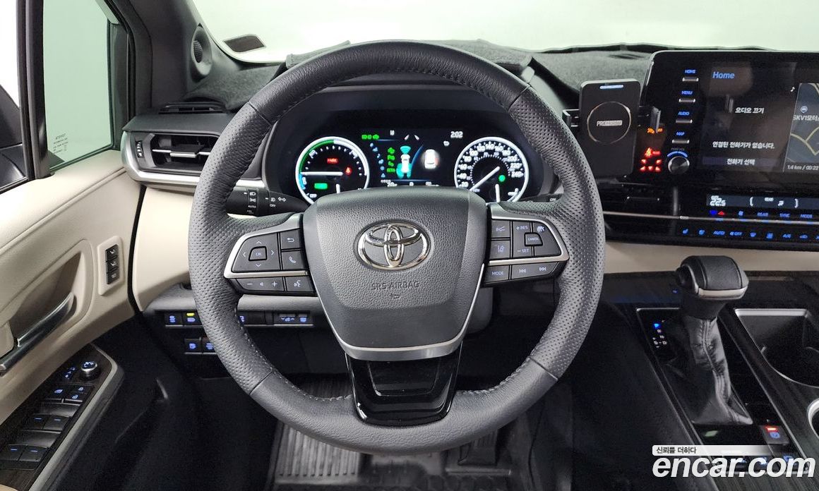 Toyota Sienna 2.5 Hybrid 2WD