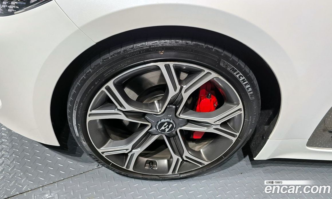 Kia Stinger 2.0 Turbo 2WD