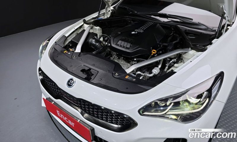 Kia Stinger 2.0 Turbo 2WD