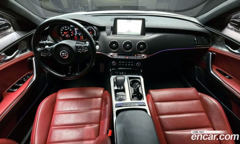 Kia Stinger 2.0 Turbo 2WD