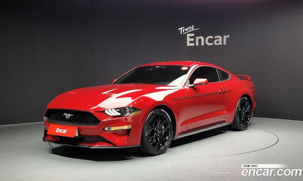Ford Mustang Coupe