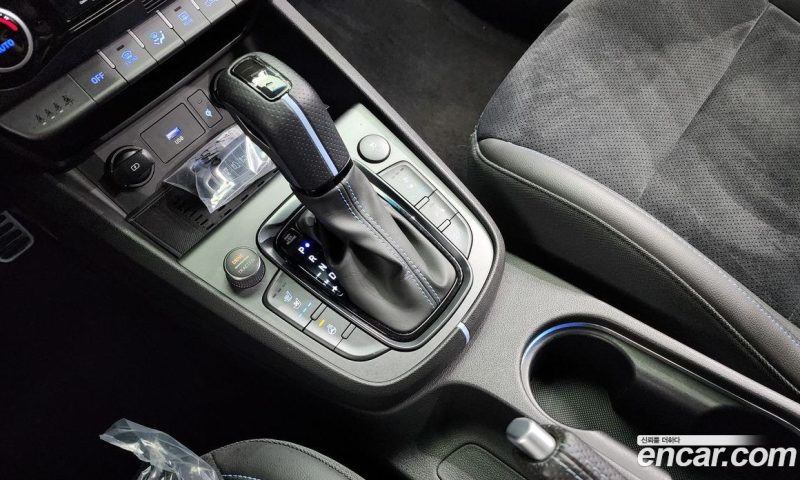 Hyundai Kona Gasoline 2.0 2WD
