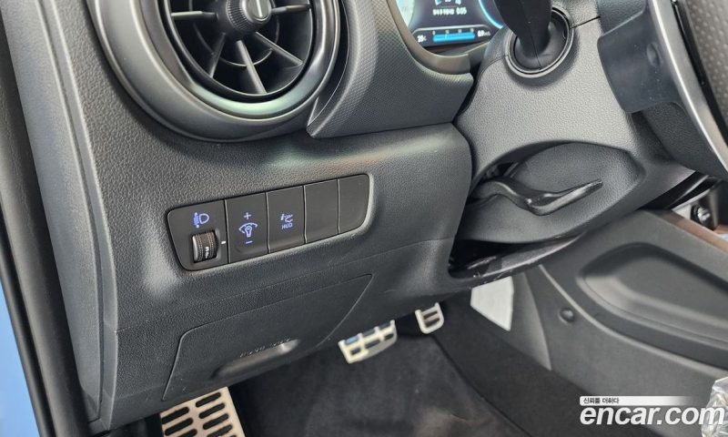 Hyundai Kona Gasoline 2.0 2WD