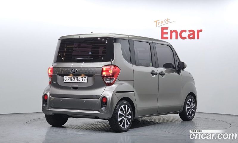 Kia Ray Van