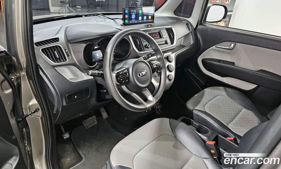 Kia Ray Van