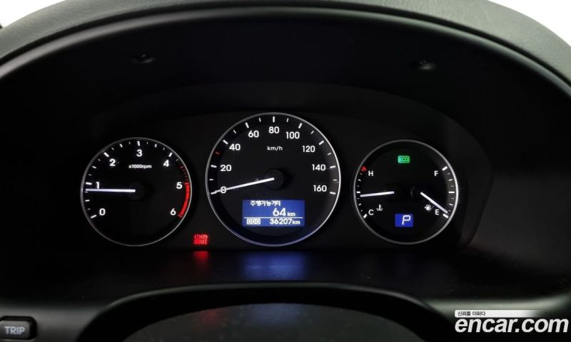 Hyundai Starex Wagon 11-Seater