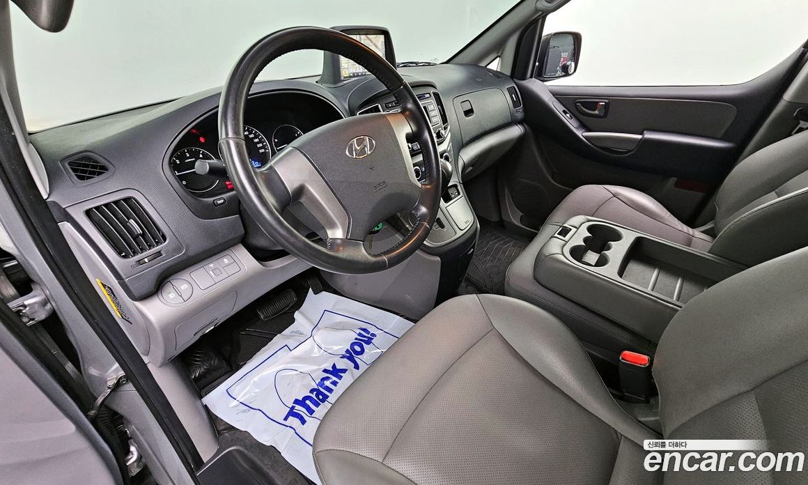Hyundai Starex Van 3-Seater