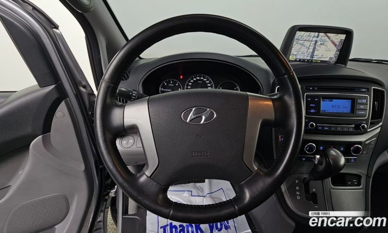 Hyundai Starex Van 3-Seater