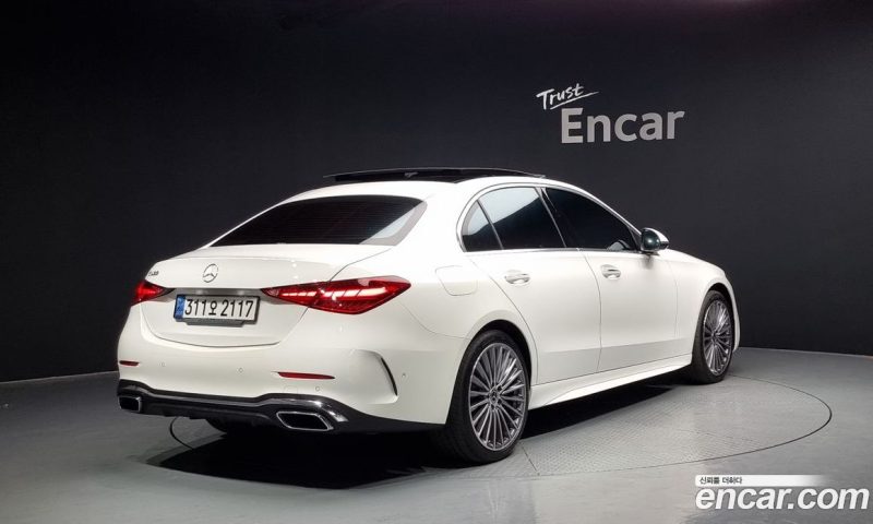 Mercedes Benz C-Class C300 AMG Line