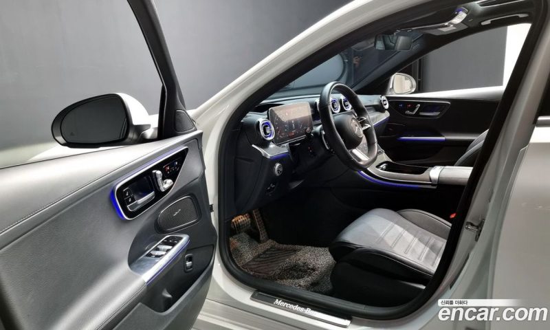 Mercedes Benz C-Class C300 AMG Line