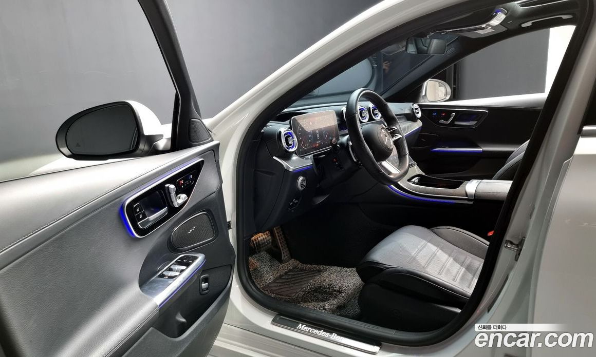 Mercedes Benz C-Class C300 AMG Line