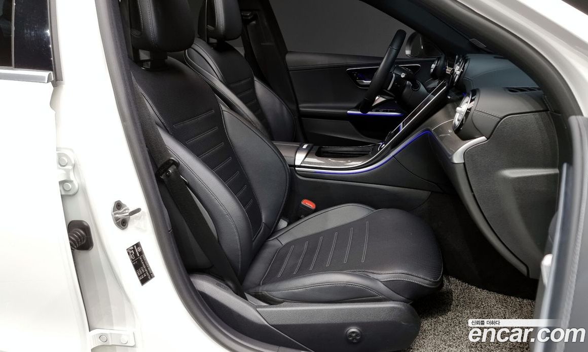 Mercedes Benz C-Class C300 AMG Line