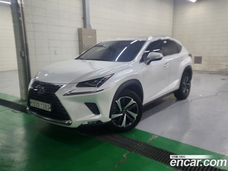 Lexus NX Supreme